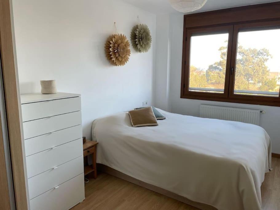 Tu Hogar Con Vistas Al Mar Y Parking En